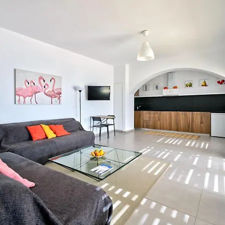Stunning With Panoramic View Villa Psarou (Mykonos)